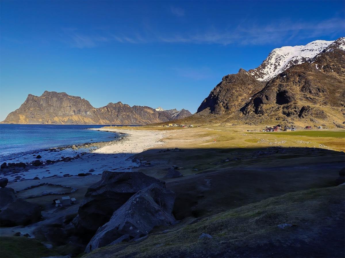 Bay and mountains