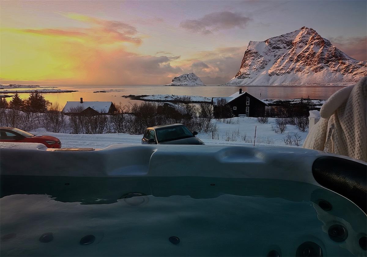 Jacuzzi at sunset